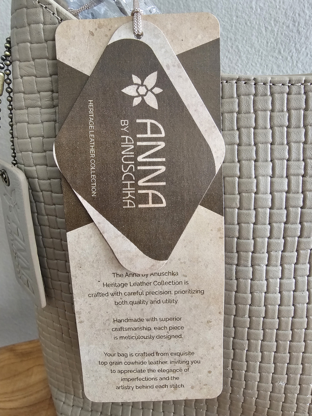 NWT Anna by Anuschka Heritage Leather Woven Shoulder Bag Taupe Cream Purse - Picture 3 of 10